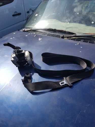 Saab seat belt - seat,